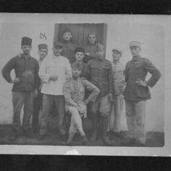groupe de militaires dont zouaves 1924  carte photo militaire non située