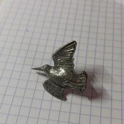 Pin's oiseau Animaux Relief Ref 1010