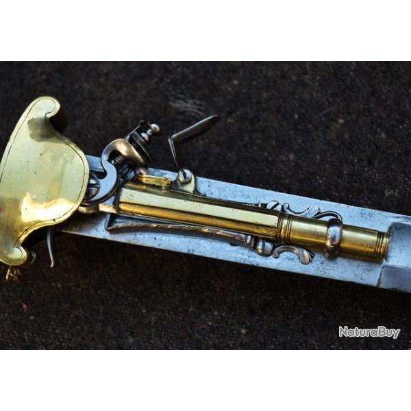 DAGUE DE VENERIE CHASSE PISTOLET SILEX - France XVIII Collection France Trs bon  Ancienne Monarchi