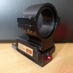 Micro laser point rouge + bague de montage , pour répliques airsoft .