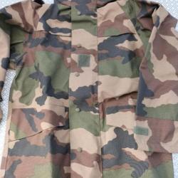Parka Intempéries militaire camouflage chasse pêche Taille : 104 C