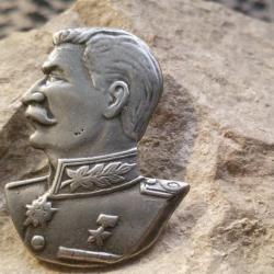 Profil à plat de Staline  ( Hauteur : 4 cm ) en métal