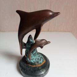 dauphin en bronze hauteur 14,5 cm sur socle en marbre