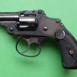 Exceptionnel revolver subnose Smith & Wesson safety hammerless - Cal 32 - Modèle tardif