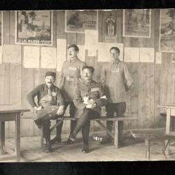 prisonniers de guerre 1914-1918 carte photo militaire non située , chaton