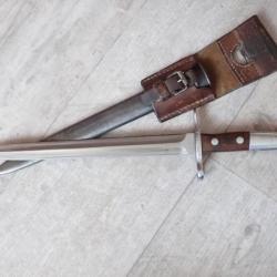 236157 Baïonnette Suisse Modèle 1918 + gousset en cuir. Pour fusil Schmidt-Rubin modèle K 31 ou k11