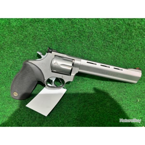 Revolver Taurus tracker 970 cal 22 lr