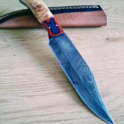 Poignard couteau damas 256 couches + étui cuir fabrication artisanale réf 121
