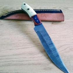 Poignard couteau damas 256 couches + étui cuir fabrication artisanale réf 133