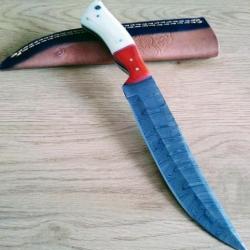 Poignard couteau damas 256 couches + étui cuir fabrication artisanale réf 139