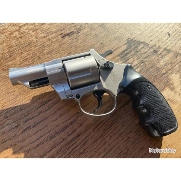 Revolver d'alarme Smith&Wesson 9mm PAK Combat *1 sans prix de reserve*