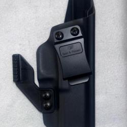 Etui kydex port discret pistolet tactiques idéal glock 17 (l'arme en photo n'est pas à vendre).