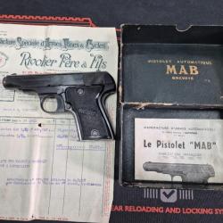 Pistolet MAB modèl C calibre 7.65browning