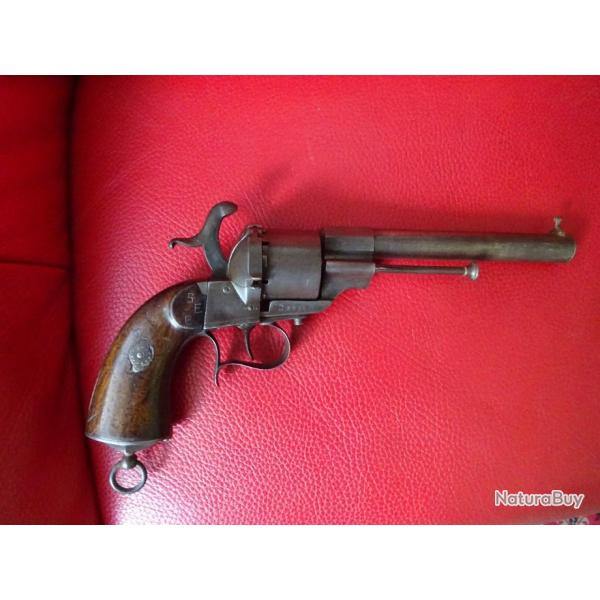 revolver ,6 coups, 12mm a broches,  sign par E LEFAUCHEUX,action simple, 1860