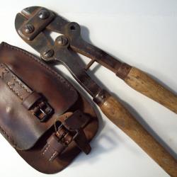 militaria ww1 étui cuir de petite pince peugeot frères coupe barbelé 14/18 poilu tranchée