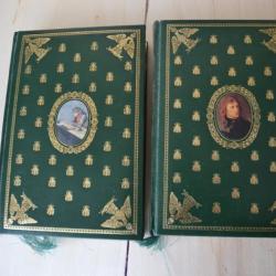 Mémorial de Sainte Hélène en 4 volumes relier cuir