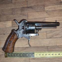 Rare revolver The Guardian cal 9 mm à broches