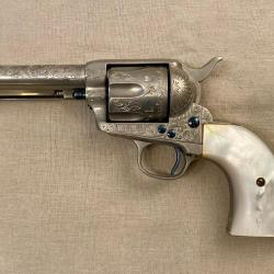 Colt SAA. Cal.45 Colt canon de 4 " 3/4