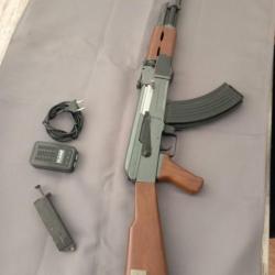 A vendre AK47 "airsoft" a batterie