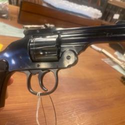 revolver harrington 32 hamerless    état NEUF