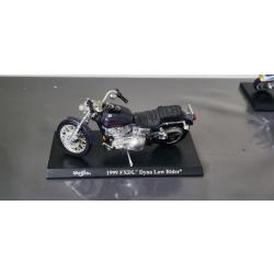 Motos miniatures