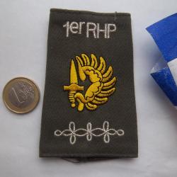 escadron 1 régiment hussard parachutiste fourreau épaulette militaire