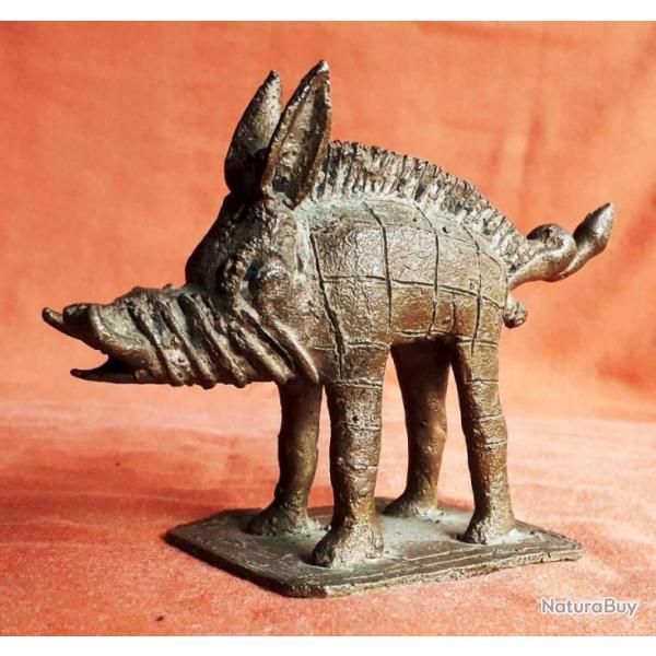 Ancienne Statuette Animalire de Sanglier en Bronze
