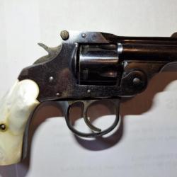 Revolver iver & Johnson cal.32 sw 3eme model