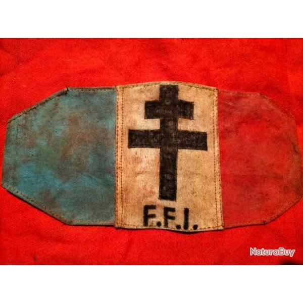 Brassard tricolore des F.F.I. ( Forces Franaises Libres ) de la seconde guerre mondiale T.B.E.