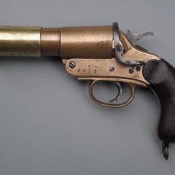 Pistolet lance-fusées réglementaire anglais Mark III* « Wolseley 1917 »