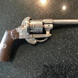 Revolver a broche belge  7 mm long canon sans crête de chien