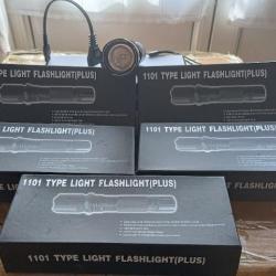 Lot 5 lampes torches/taser/ shocker/ taser neuf