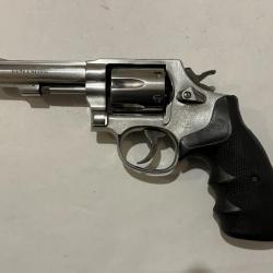 Revolver SMITH et WESSON Modèle 64 38 Spécial