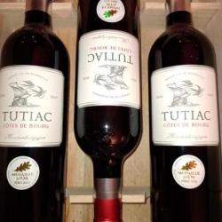 Lot 3 bouteilles identiques de Côtes de Bourg médaillé Château Tutiac (propriétaire recoltant) 2020