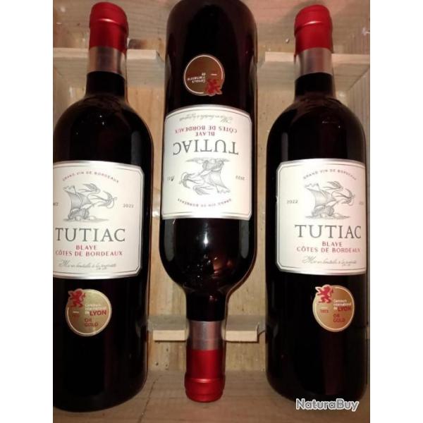 Lot 3 bouteilles identiques de Ctes de Bordeaux Blaye Chteau Tutiac (propritaire recoltant) 2022