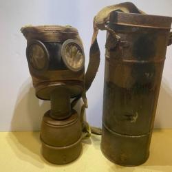 Masque à gaz français WW2 de défense passive avec son étui 1939