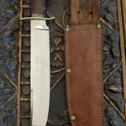Superbe et rare grand couteau de chasse bowie vintage sabatier.
