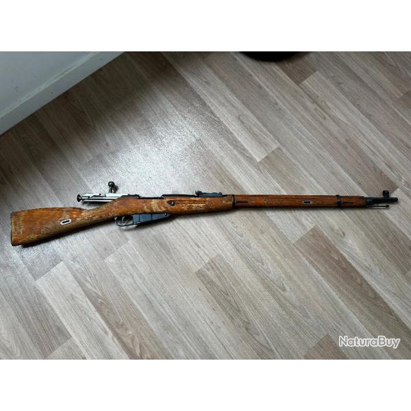 carabine MOSIN Nagant 91/30 - fabrication russe izhevsk de 1943 - calibre 7,62 x 54 R