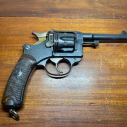 Revolver 1892 saint etienne