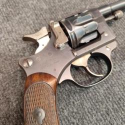 Revolver MAS 1892 8mm lebel // étui cuir // super état
