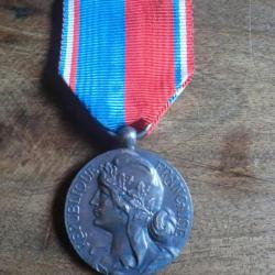 médaille décernée par la confédération musicale de france