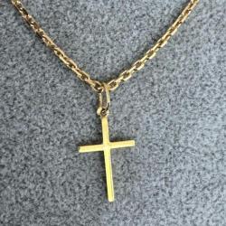 Collier avec pendentif en or massif - croix catholique- chaine