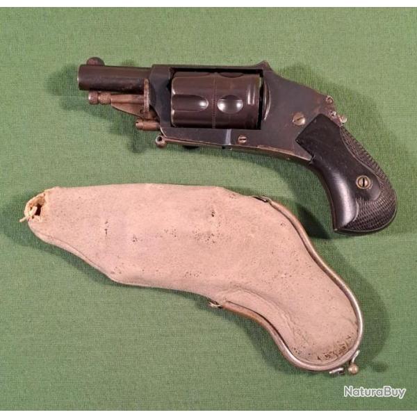 Revolver Velodog 6mm. hammerless TBE.