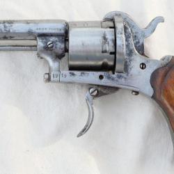 Revolver LE PARISIEN type LEFAUCHEUX en calibre 7 mm vente libre catégorie D fonctionnel CN24REV001