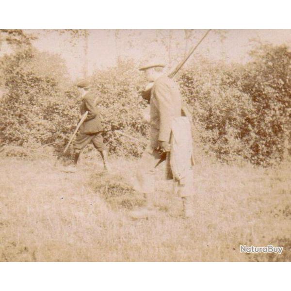 19/ PHOTO CHASSE vers 1880/1900 / groupe de chasseurs en battue
