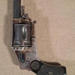 Revolver 8mm. Hamerless