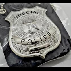 REDUCTION! BADGE PORTE COU COULEUR ARGENT "SPECIAL POLICE" ROLE PLAY PRODUIT EN MÉTAL AVEC ATTACHE