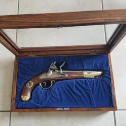 Pistolet an IX commémoratif du bicentennaire du couronnement de l'empereur Napoléon Pédersoli