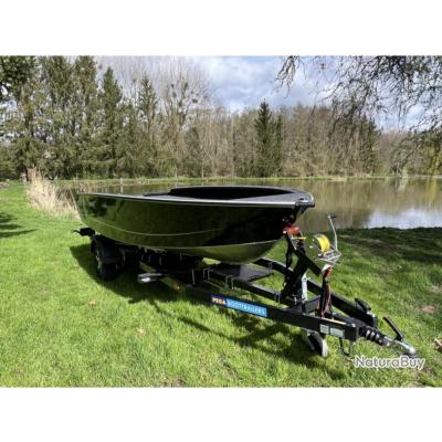 RIVERLAKE PRO-FIGHT Side Console  425