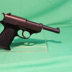 pistolet  P1 ( Walther P38)